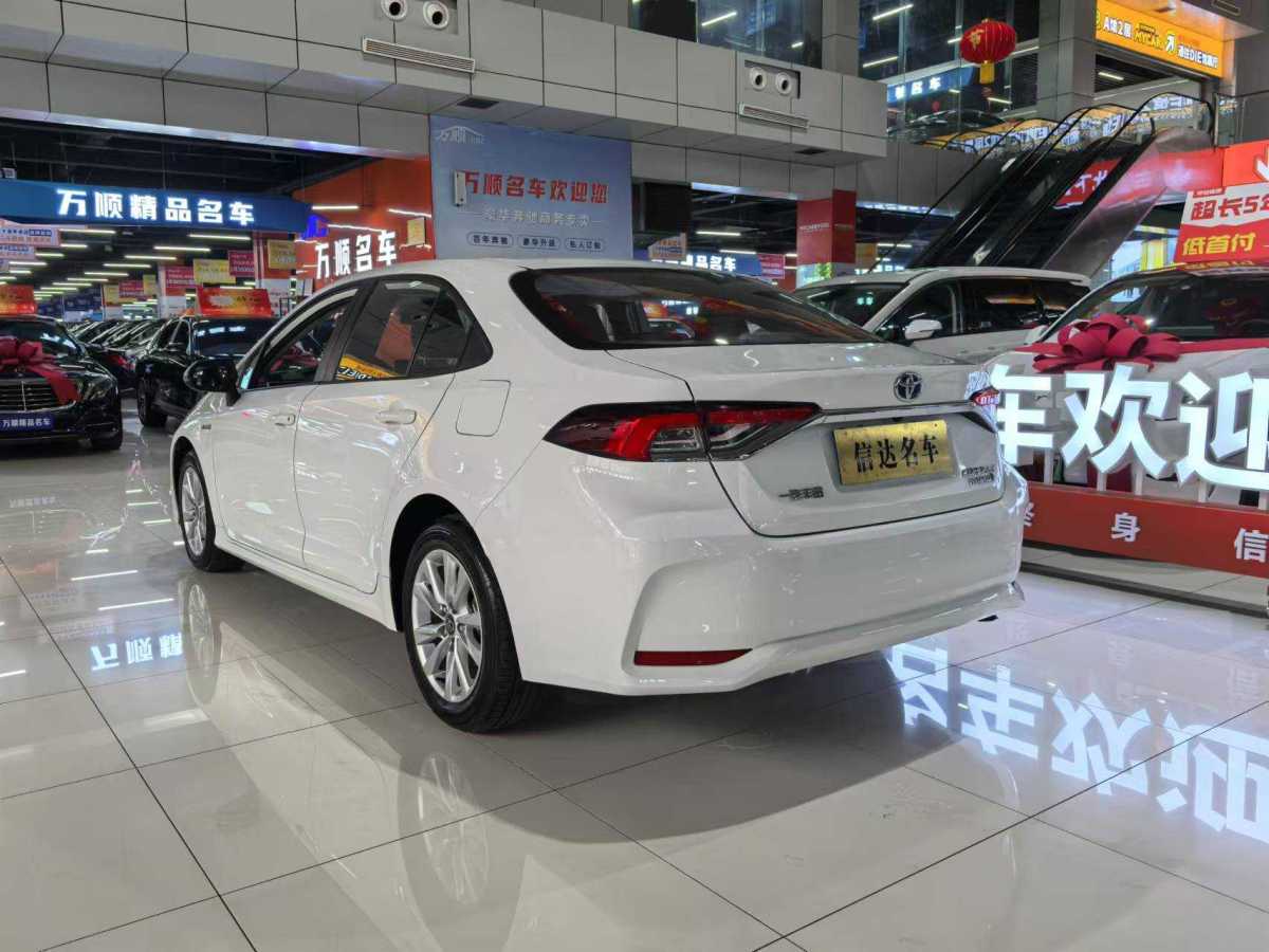 豐田 卡羅拉  2023款 1.8L 智能電混雙擎 精英版圖片