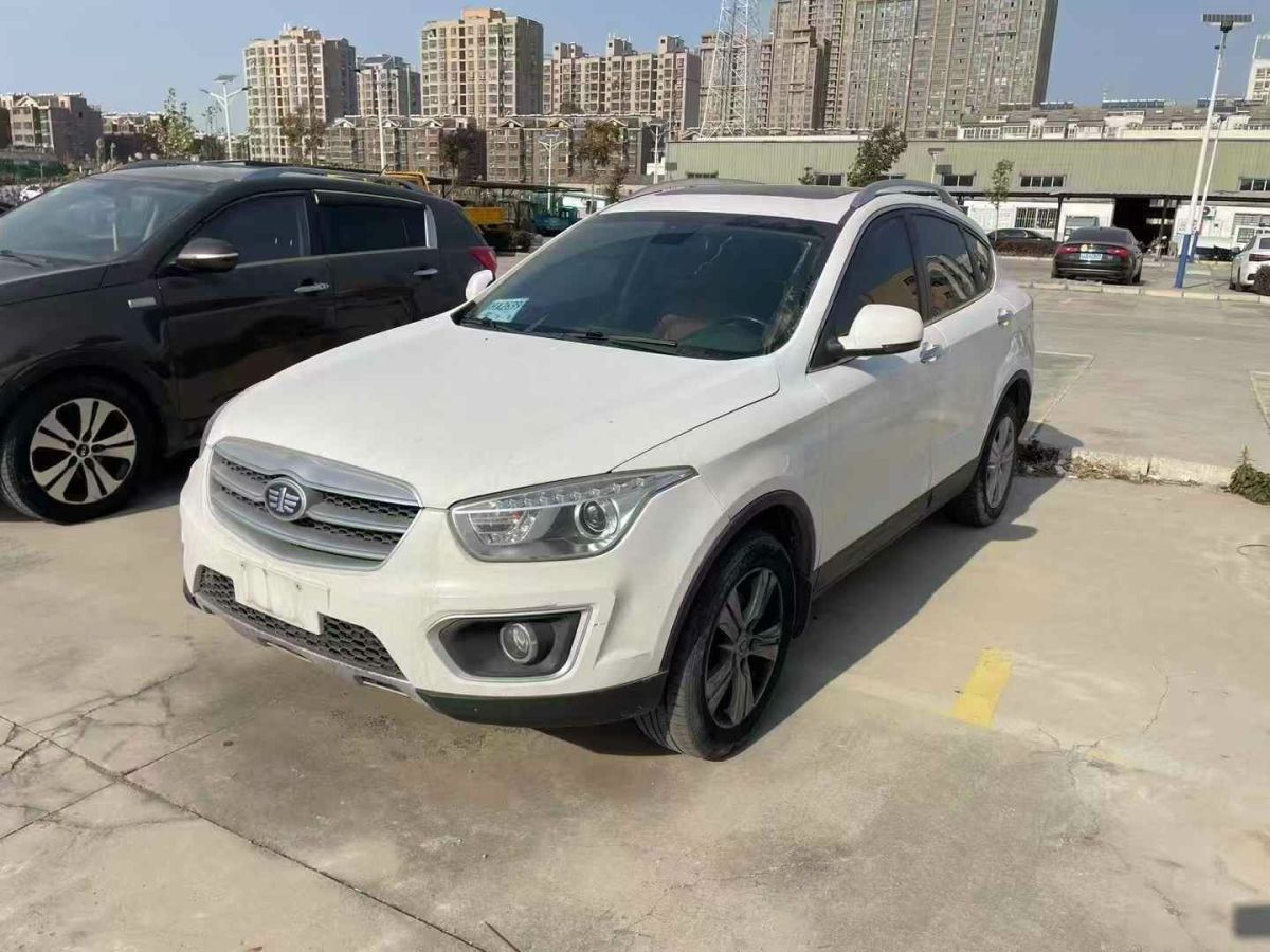 奔騰 X80  2015款 2.0L 手動豪華型圖片