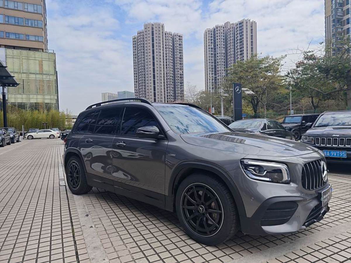 2023年9月奔馳 奔馳GLB AMG  2023款 AMG GLB 35 4MATIC