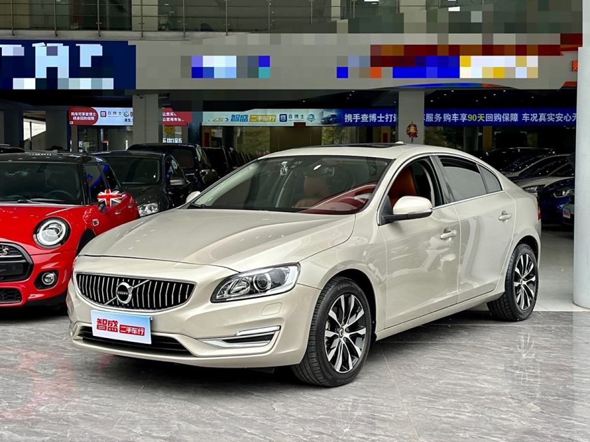 沃爾沃 S60L  2018款 T3 智進(jìn)進(jìn)取版圖片