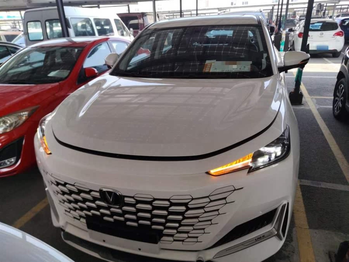 長(zhǎng)安 長(zhǎng)安UNI-K新能源  2022款 藍(lán)鯨iDD 130km 1.5T 卓越型圖片