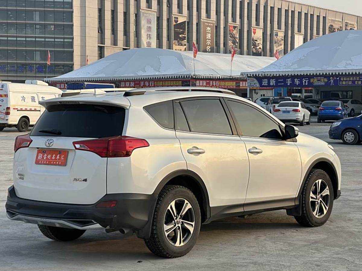 豐田 RAV4榮放  2015款 2.0L CVT兩驅(qū)風(fēng)尚版圖片