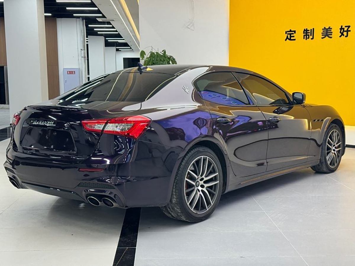 瑪莎拉蒂 Ghibli  2014款 3.0T 標(biāo)準(zhǔn)版圖片