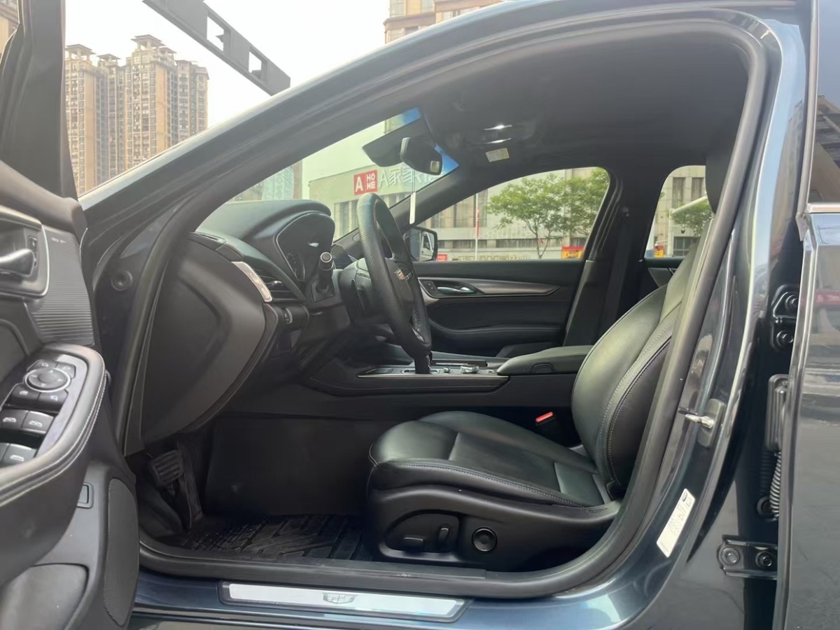 凱迪拉克 CT5  2021款 28T 技術(shù)型圖片