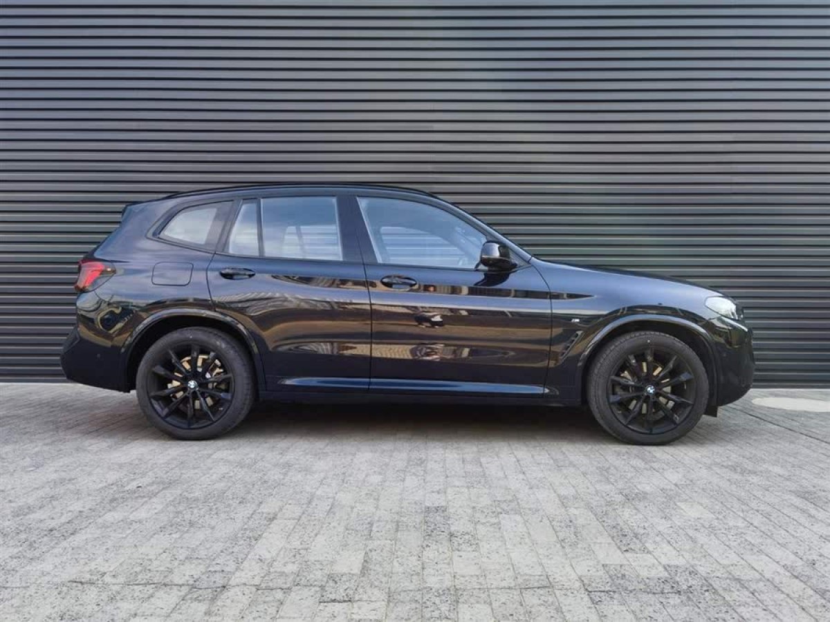 寶馬 寶馬X3  2023款 xDrive30i 尊享型 M曜夜套裝圖片