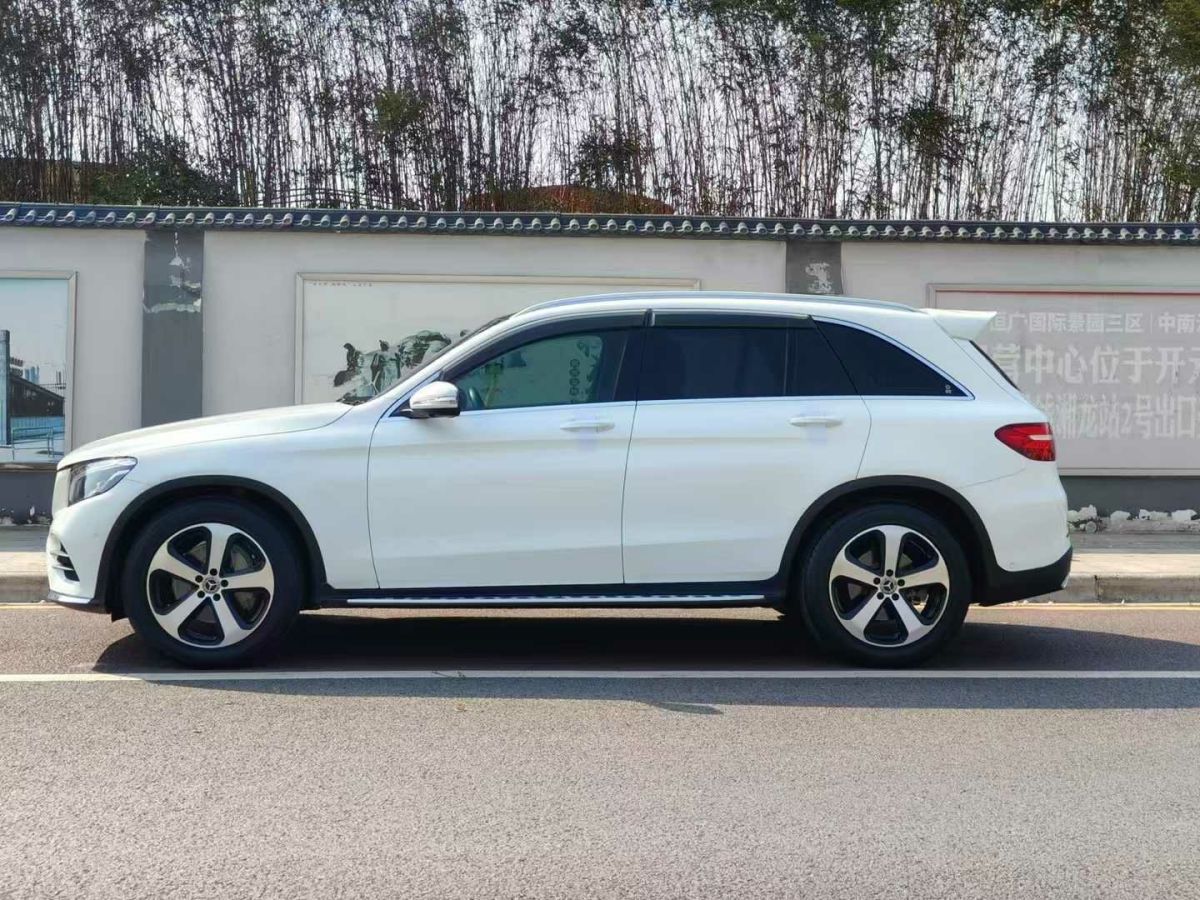 奔馳 奔馳GLC  2018款 GLC 300 4MATIC 豪華型圖片