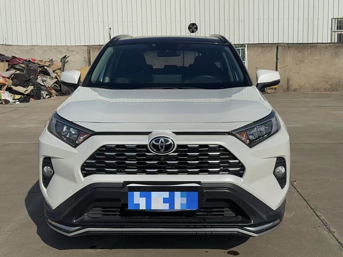 豐田 RAV4榮放  2021款 2.0L CVT四驅(qū)風(fēng)尚版圖片