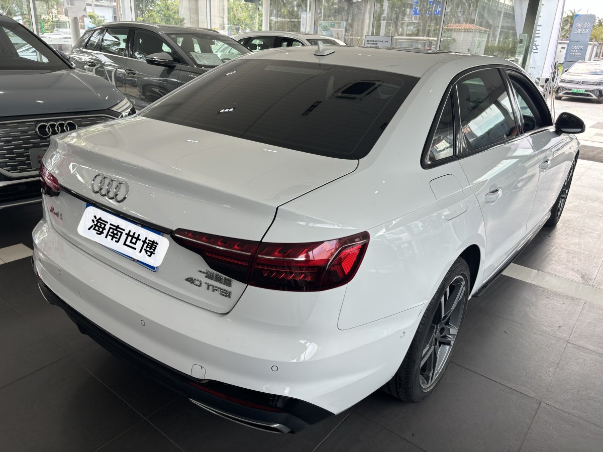 奧迪 奧迪A4L  2022款 40 TFSI 豪華動感型圖片