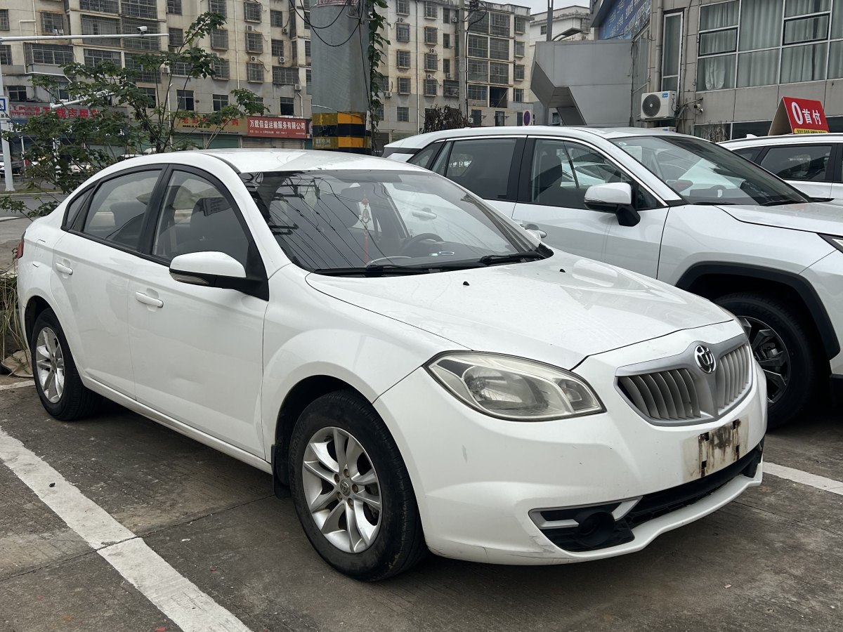 中華 H230  2012款 1.5L 手動(dòng)舒適型圖片