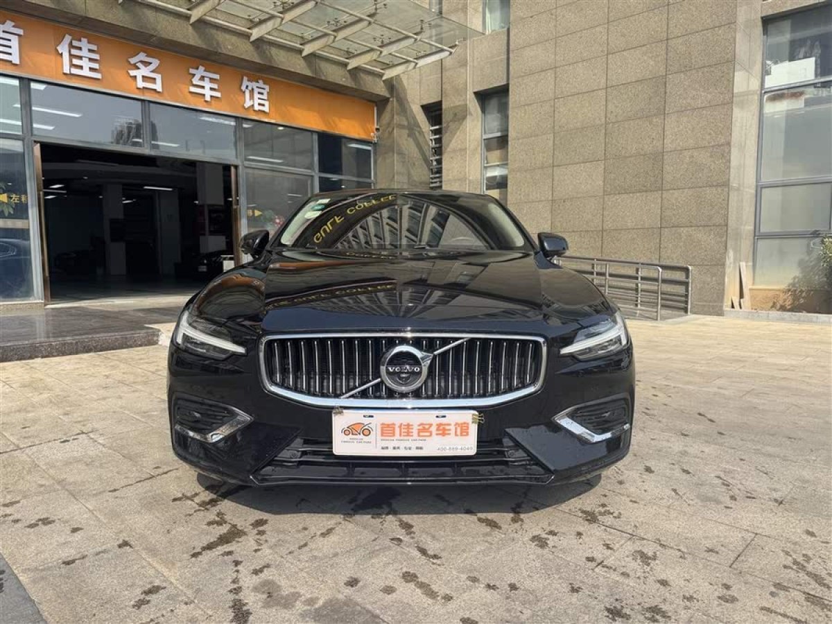 沃爾沃 S60L  2021款 T4 智遠豪華版圖片