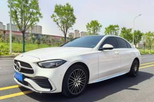 威霆 奔馳 2.0T 商務(wù)版 7座