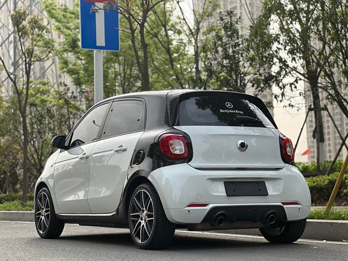 巴博斯 smart forfour  2017款 BRABUS Xclusive圖片