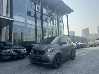 2017年5月 smart fortwo 0.9T 66千瓦硬頂先鋒版圖片