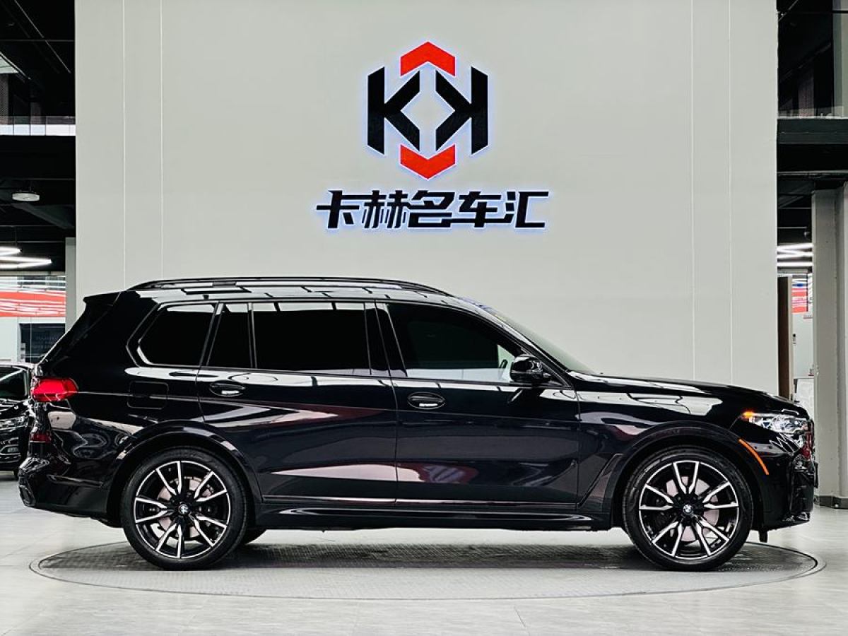 寶馬 寶馬X7  2022款 xDrive40i 領(lǐng)先型豪華套裝圖片