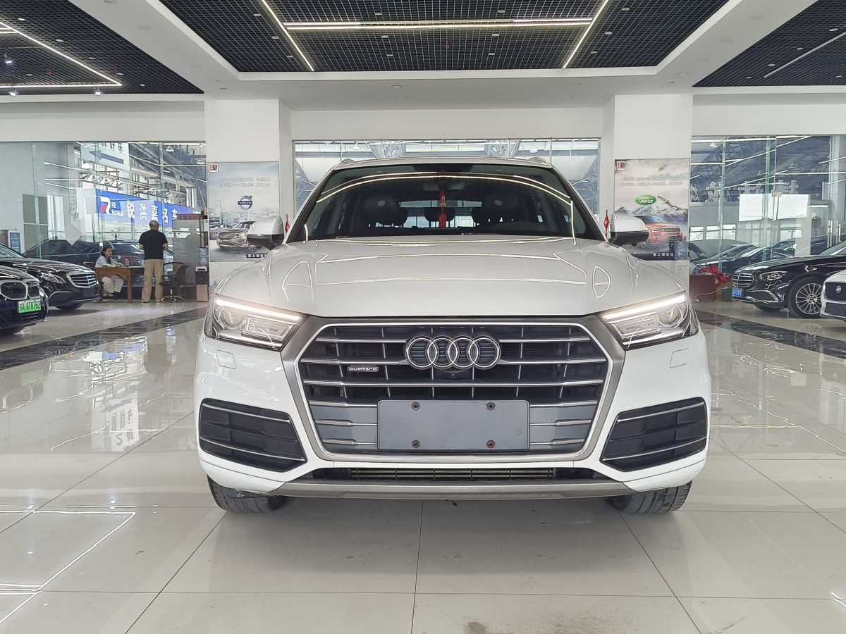 奧迪 奧迪Q5L  2018款 40 TFSI 榮享時尚型圖片