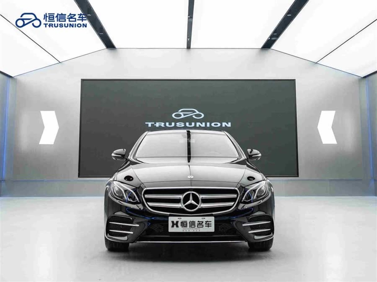 奔馳 奔馳E級(jí)  2019款 改款 E 300 L 運(yùn)動(dòng)豪華型圖片