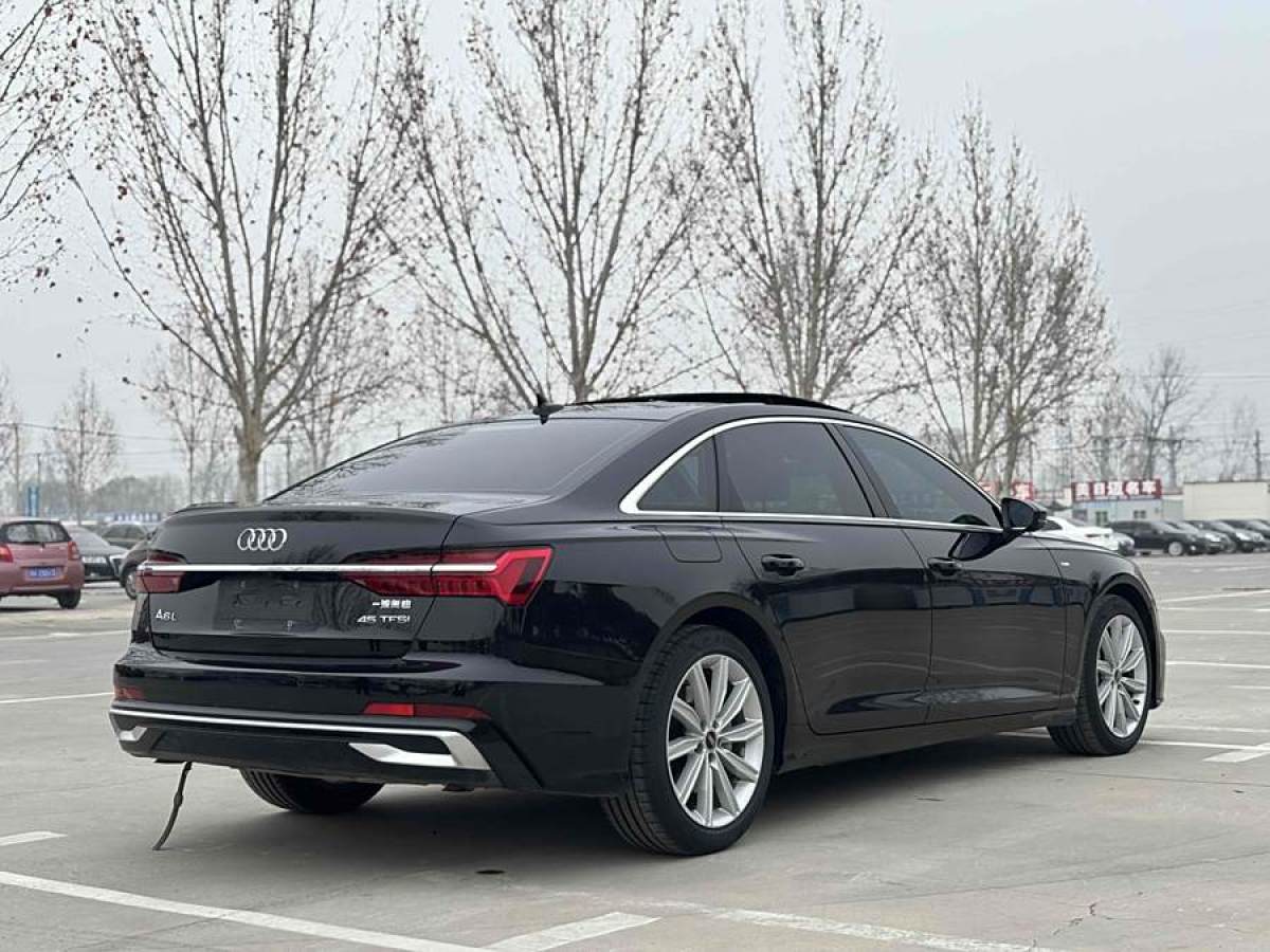 奧迪 奧迪A6L  2024款 45 TFSI 臻選動感型圖片