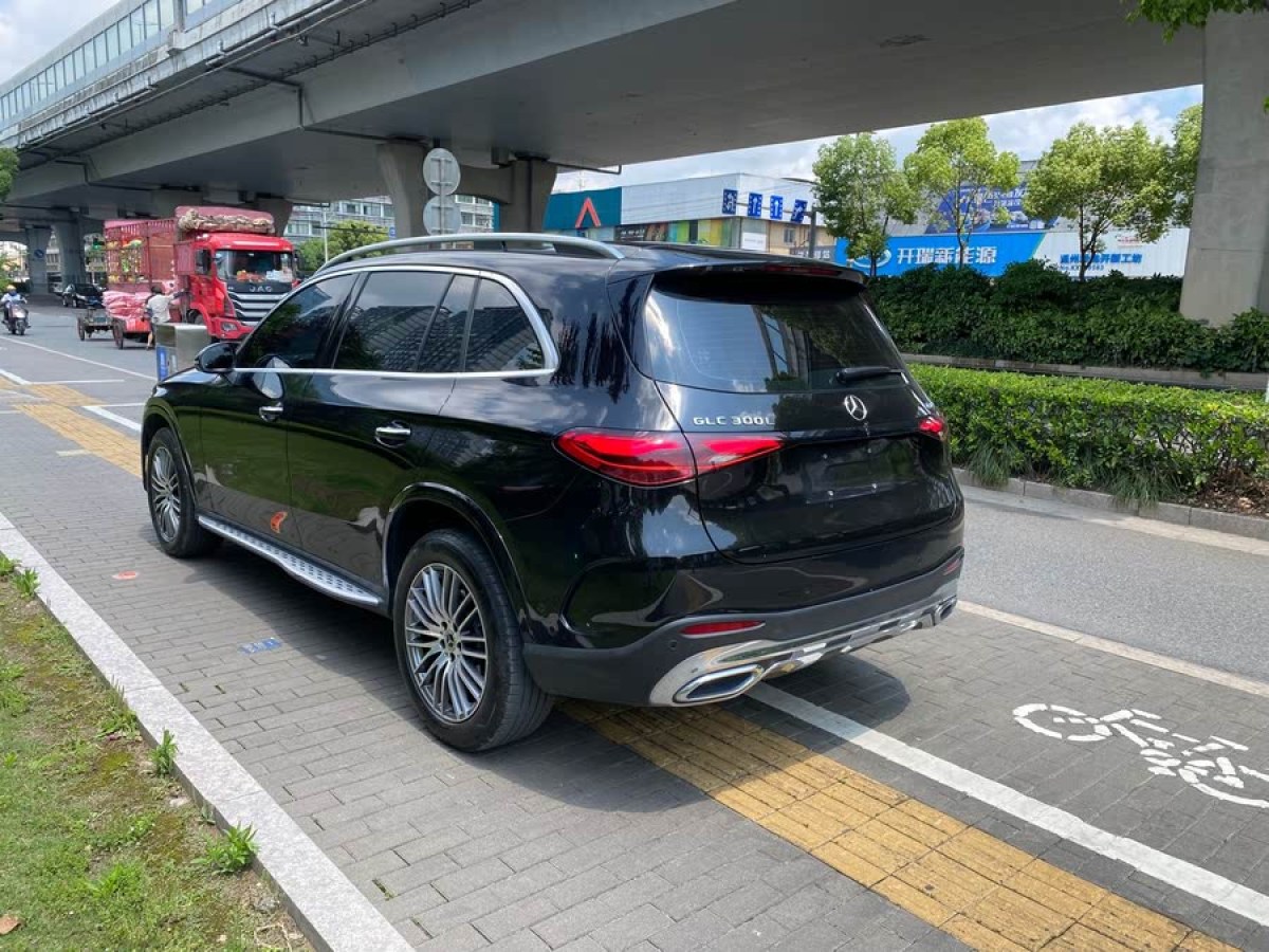 奔馳 奔馳GLC  2025款 改款 GLC 300 L 4MATIC 動感型 7座圖片
