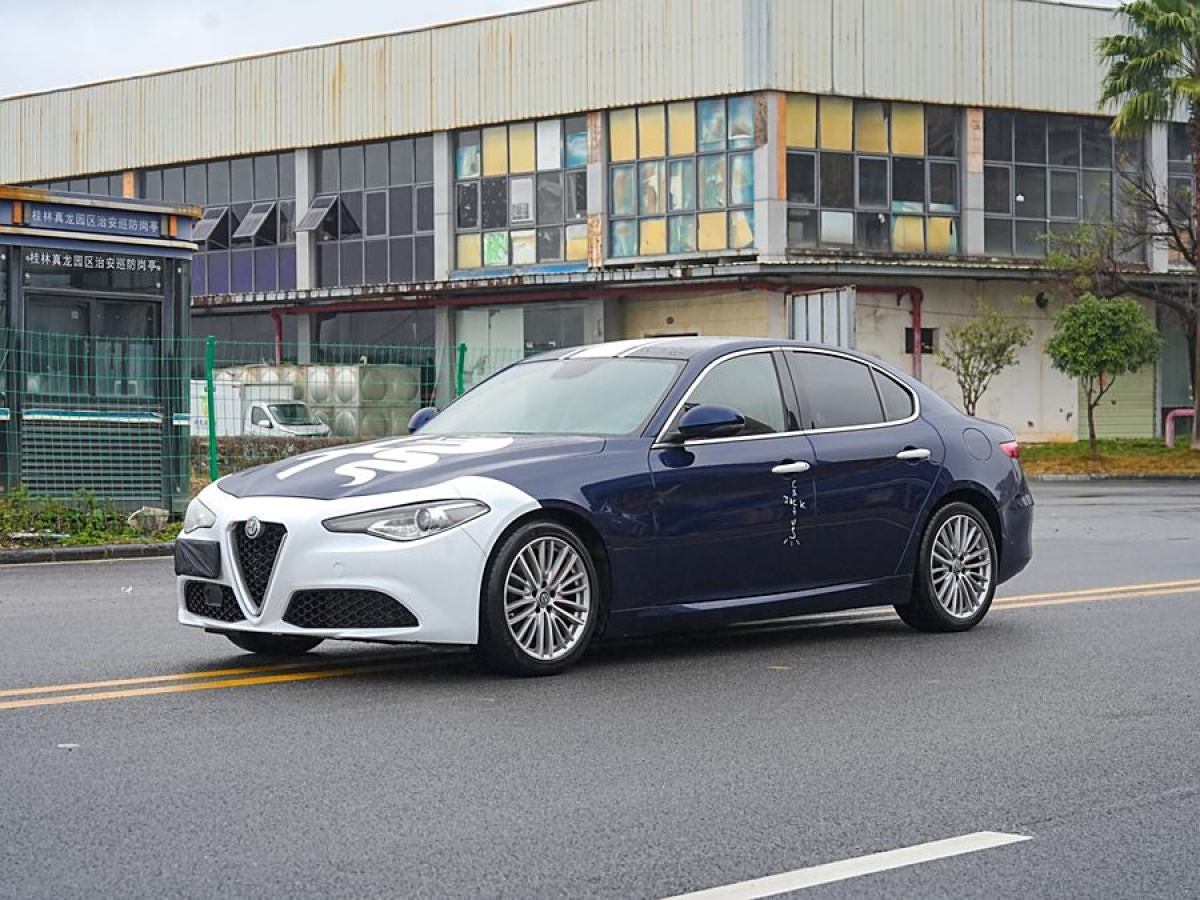 阿爾法·羅密歐 Giulia  2017款 2.0T 200HP 豪華版圖片