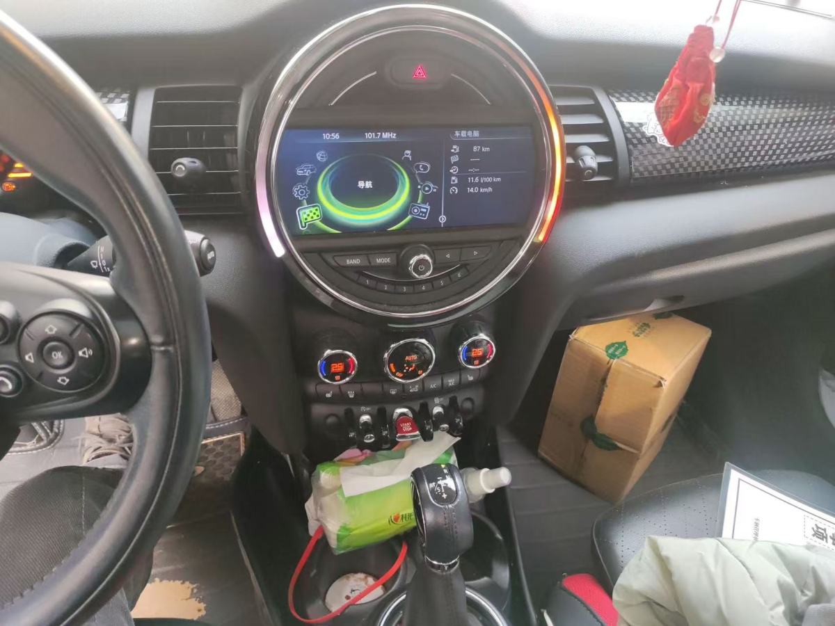 MINI MINI  2015款 2.0T COOPER S 五門版圖片