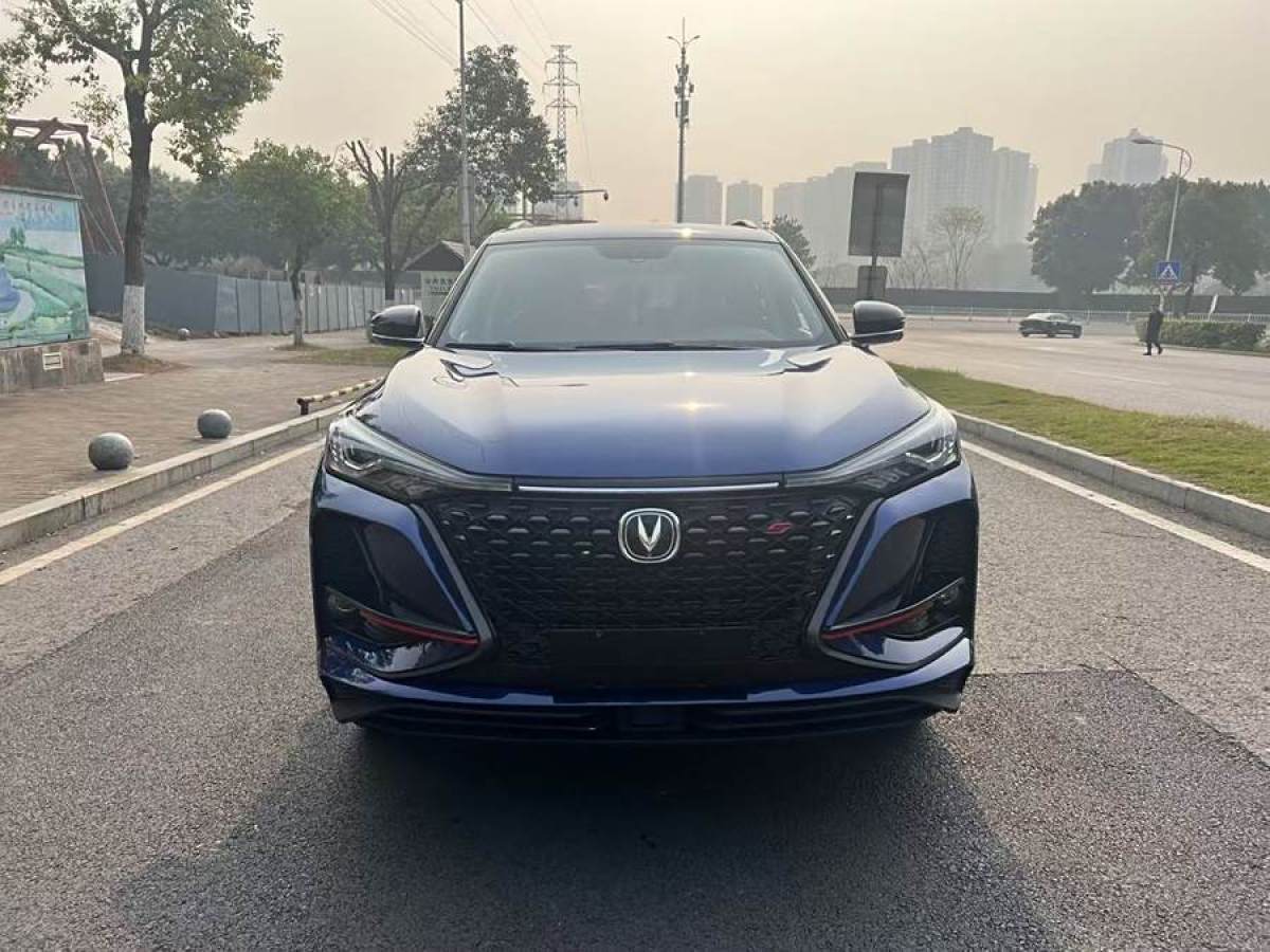 長(zhǎng)安 CS75 PLUS  2020款 1.5T 自動(dòng)尊貴型圖片