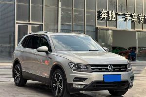 途觀L 大眾 330TSI 自動兩驅(qū)全景舒適版 國VI