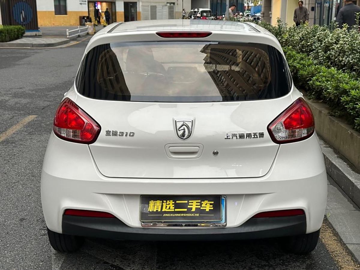 寶駿 310  2016款 1.2L 手動舒適型圖片