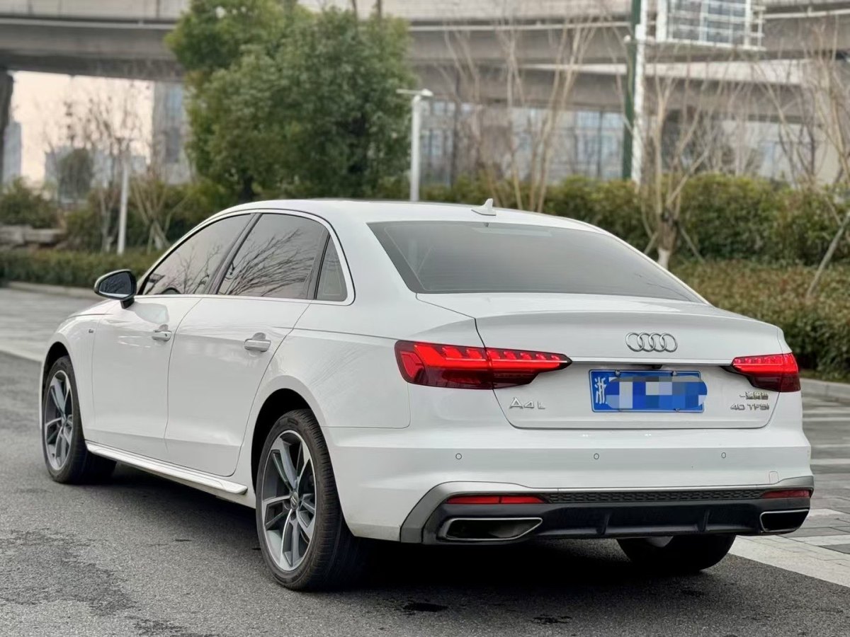 奧迪 奧迪A4L  2020款 40 TFSI 時(shí)尚動(dòng)感型圖片