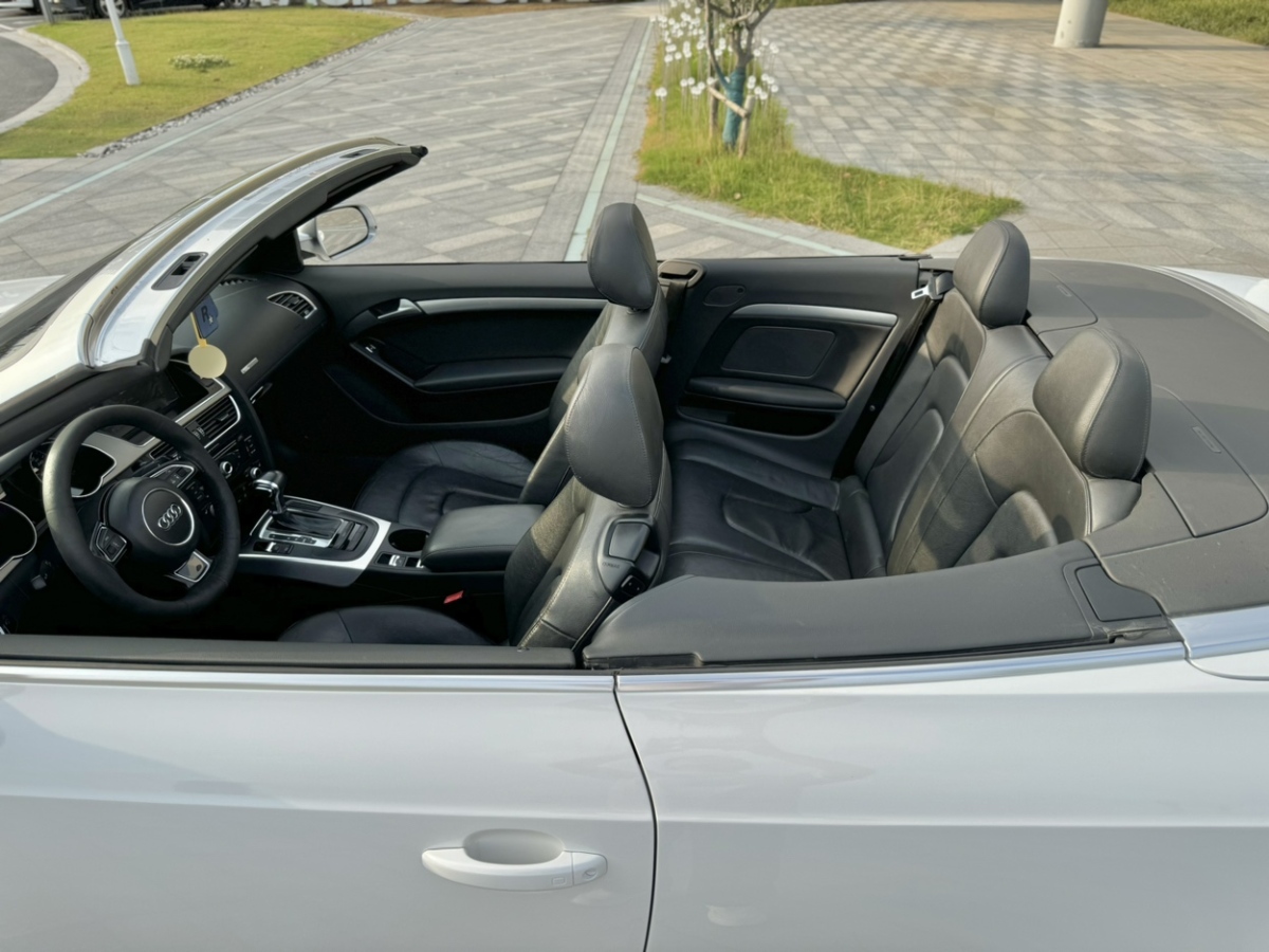 2012年11月奧迪 奧迪A5  2012款 2.0TFSI Cabriolet