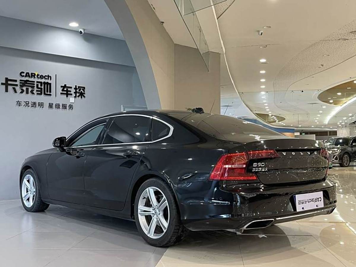 沃爾沃 S90  2018款 T4 智遠(yuǎn)版圖片