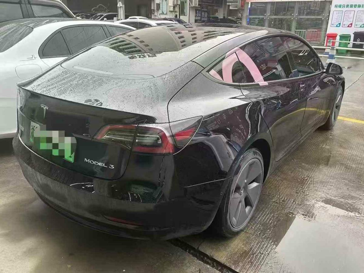 特斯拉 Model S  2023款 三電機(jī)全輪驅(qū)動(dòng) Plaid版圖片