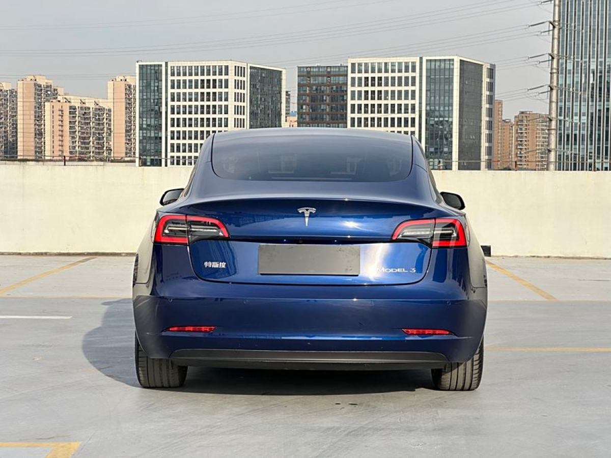 特斯拉 Model Y  2022款 改款 后輪驅(qū)動版圖片