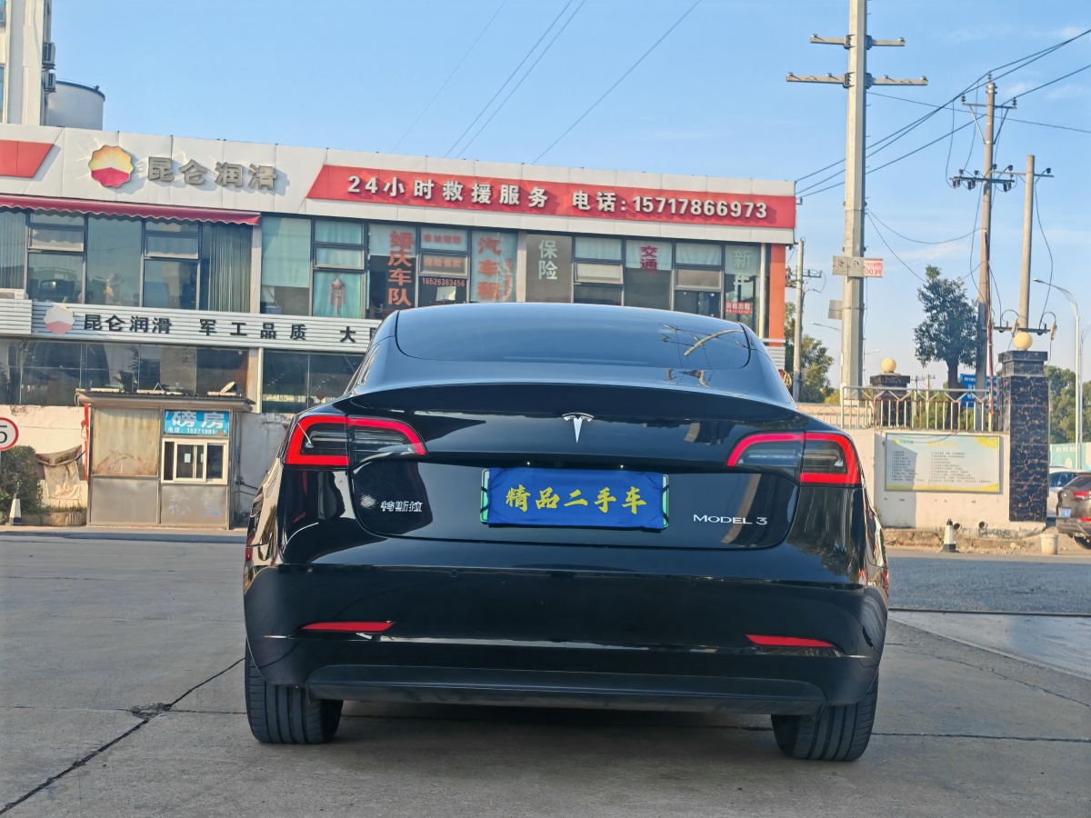 特斯拉 Model 3  2021款 標(biāo)準(zhǔn)續(xù)航后驅(qū)升級版 3D6圖片