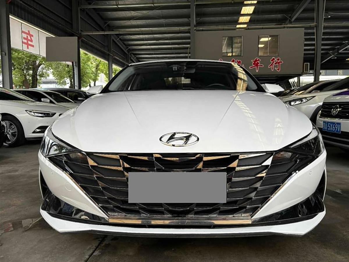 現(xiàn)代 伊蘭特  2022款 1.5L CVT LUX尊貴版圖片