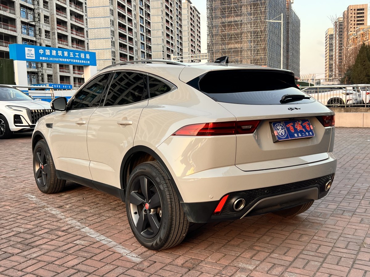 捷豹 E-PACE  2024款 進(jìn)取運(yùn)動(dòng)版 R-DYNAMIC S圖片