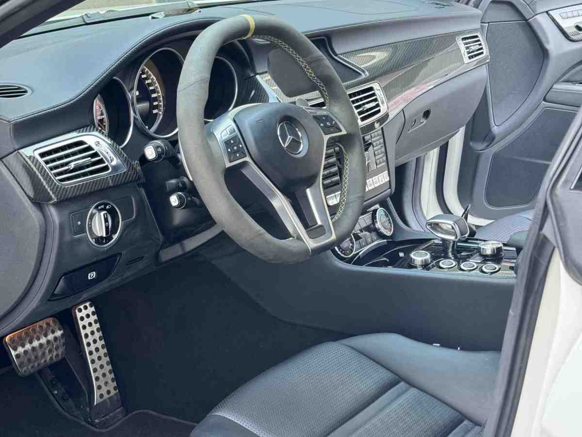 奔馳 奔馳CLS級(jí)AMG  2013款 AMG CLS 63圖片