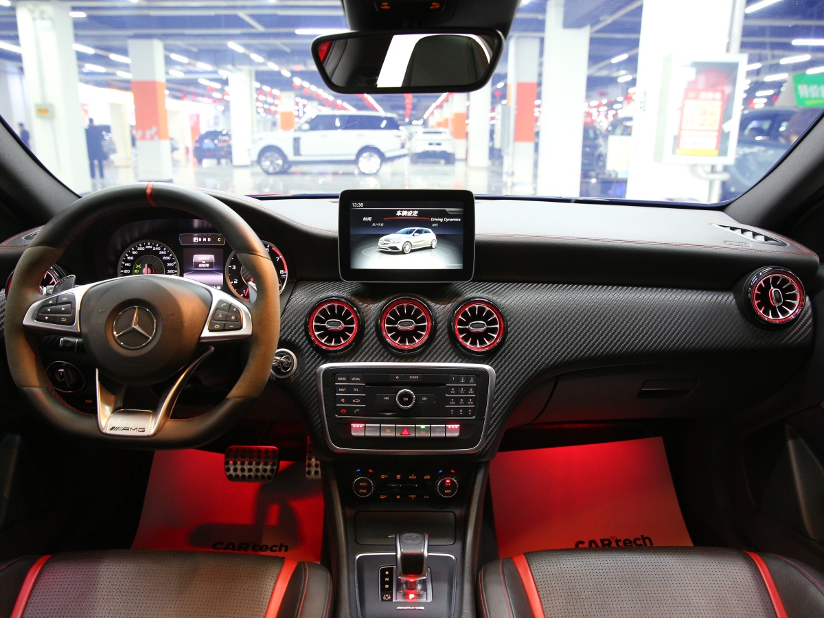 2014年7月奔驰 奔驰A级AMG  2014款 AMG A 45 4MATIC