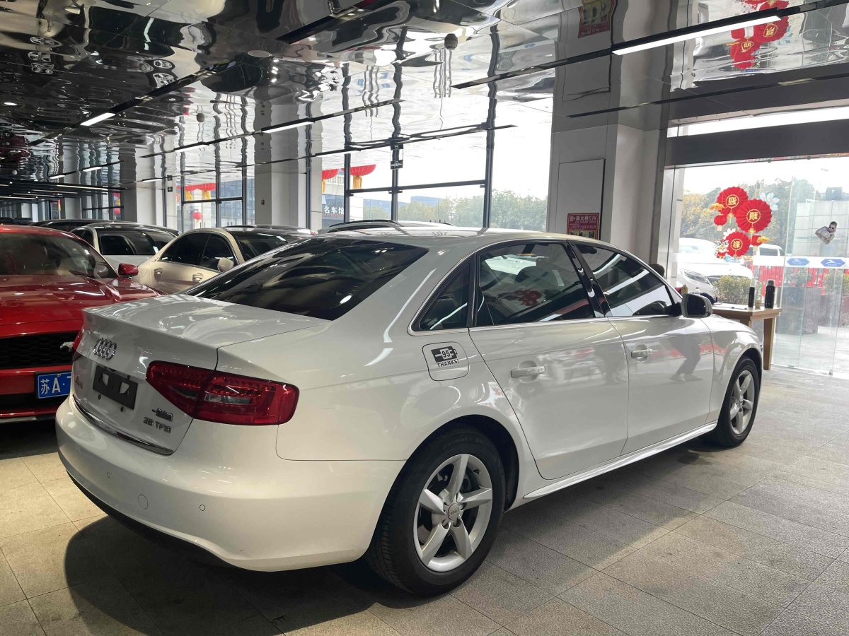 2012年12月奧迪 奧迪A4L  2013款 35 TFSI 自動舒適型