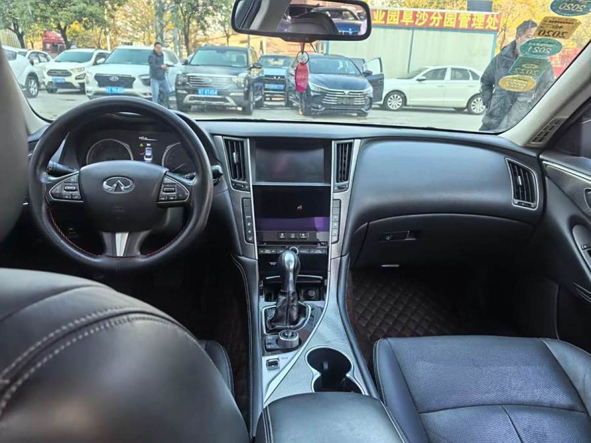 英菲尼迪 Q50L  2016款 2.0T 悅享版圖片