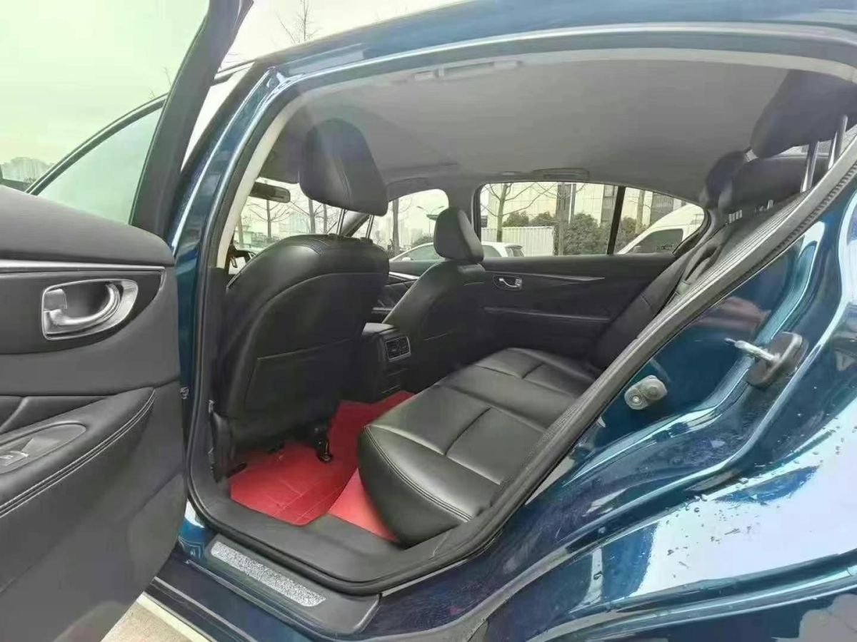英菲尼迪 Q50L  2018款  2.0T 舒適版 國VI圖片