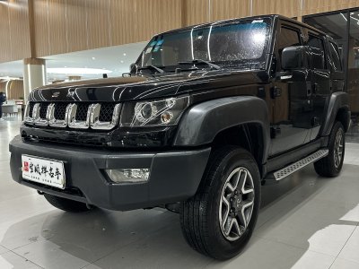 2017年4月 北京 BJ40 40L 2.3T 自動四驅(qū)尊享版圖片