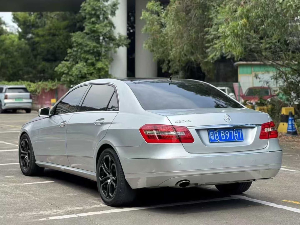 奔馳 奔馳E級(jí)  2013款 E 260 L CGI優(yōu)雅型圖片