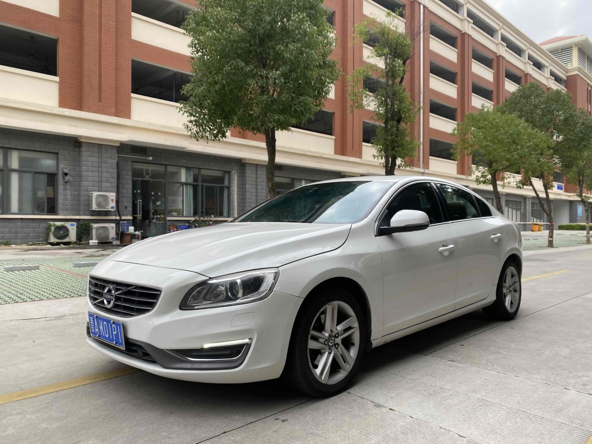 沃爾沃 S60  2014款 S60L 2.0T T5 智馭版圖片