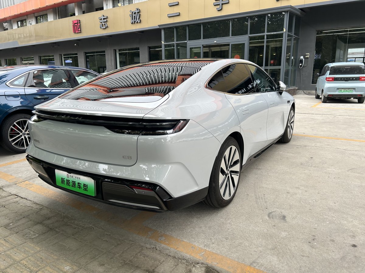 银河 银河E8  2024款 665km 星舰 远航版图片