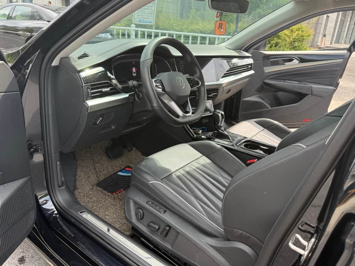 大眾 帕薩特  2022款 330TSI 星空豪華版圖片