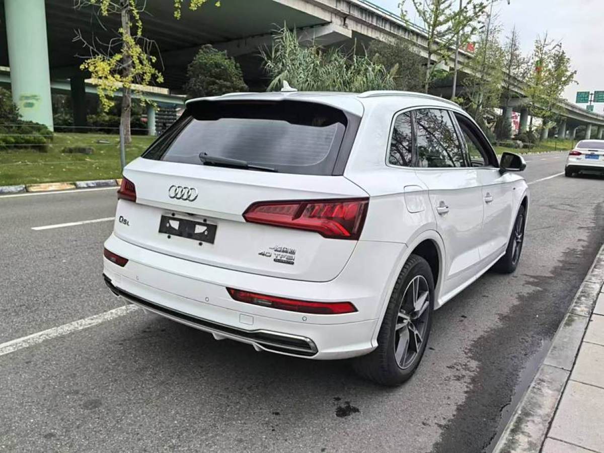 奧迪 奧迪Q5L  2018款  40 TFSI 榮享時尚型 國VI圖片