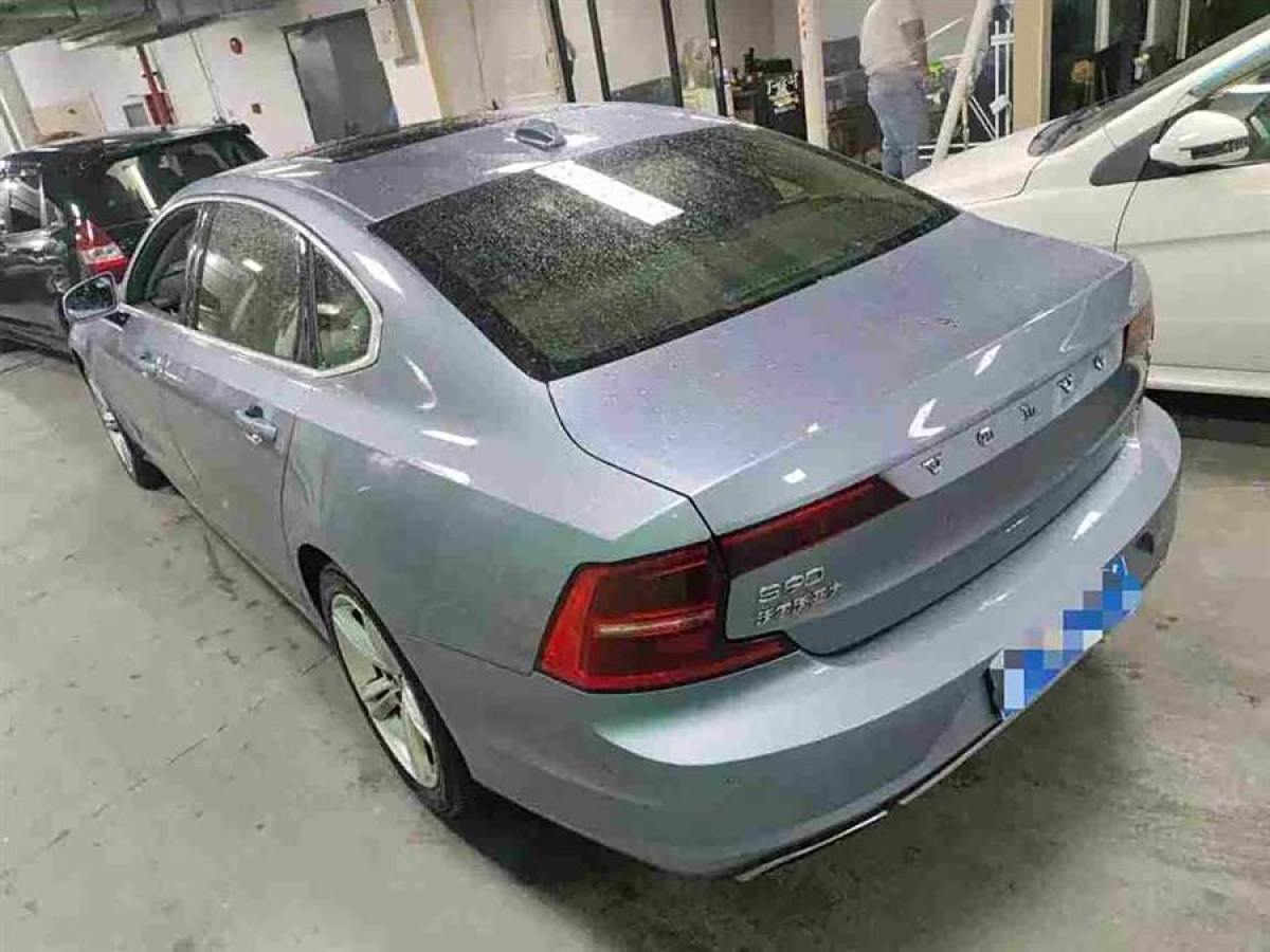 沃爾沃 S90  2017款 T4 智遠(yuǎn)版圖片