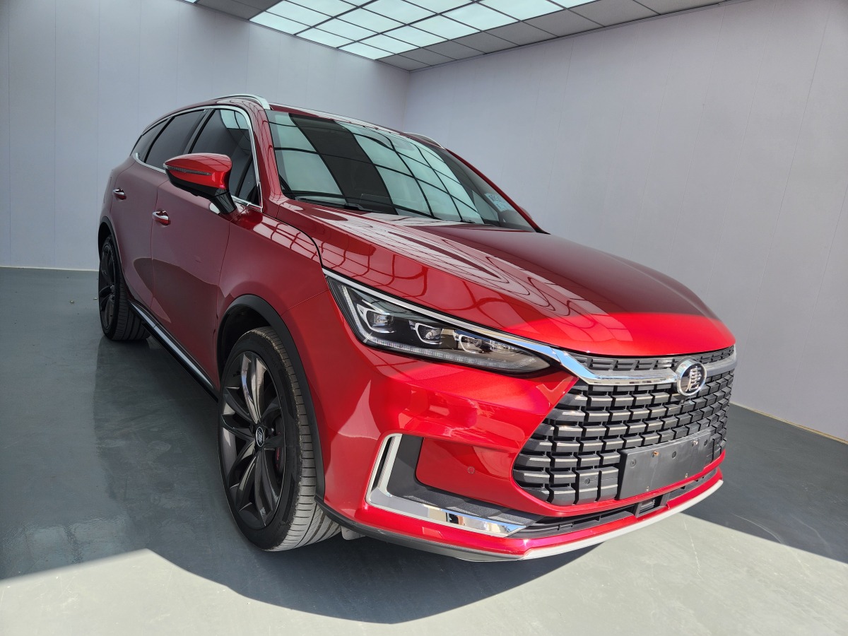 比亚迪 唐新能源  2019款 EV600D 四驱智联创世版 5座图片