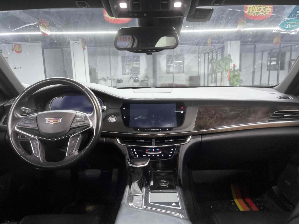 凱迪拉克 CT6  2017款 28T 豪華型圖片