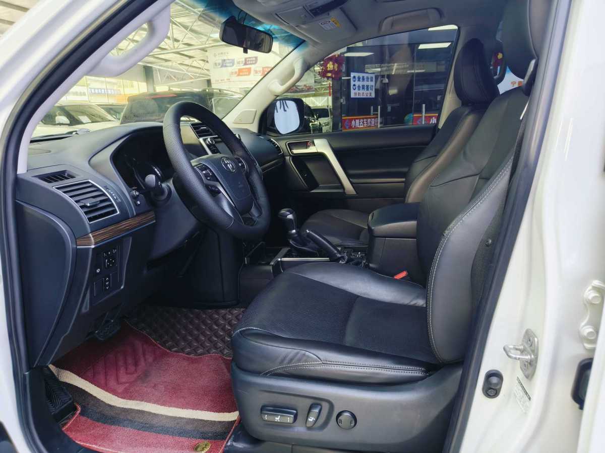 2018年7月丰田 普拉多  2019款 3.5L 自动TX-L尊享版后挂备胎